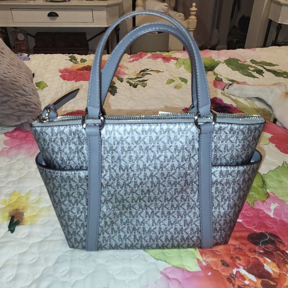 MK purse